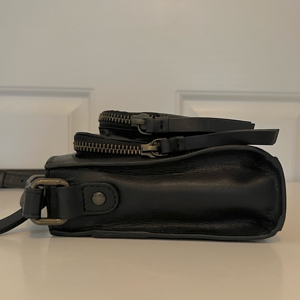 Lucky Brand Crossbody Leather Bag Black - Picture 4 of 9